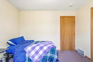 1077 26th Ave SE, Minneapolis, MN 55414 - Photo 23