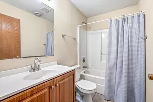 1077 26th Ave SE, Minneapolis, MN 55414 - Photo 35