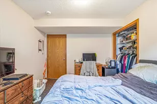 1077 26th Ave SE, Minneapolis, MN 55414 - Photo 33