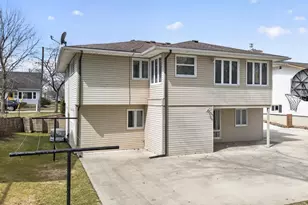 320 17th Ave NE, Rochester, MN 55906 - Photo 15