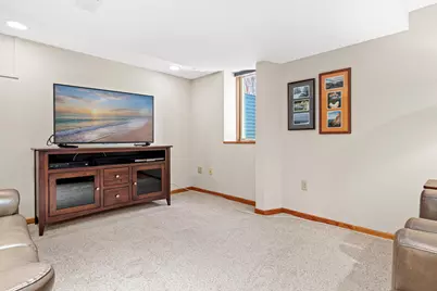 1898 Pinehurst Avenue, Saint Paul, MN 55116 - Photo 19