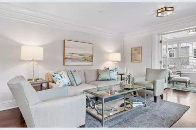 240 Minnetonka Avenue S #203, Wayzata, MN 55391 - Photo 13