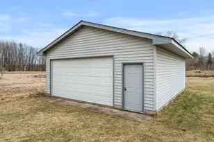 51675 Ash Ave, Stanchfield, MN 55080 - Photo 33