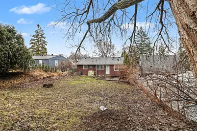 875 Iroquois Avenue, Saint Paul, MN 55119 - Photo 3