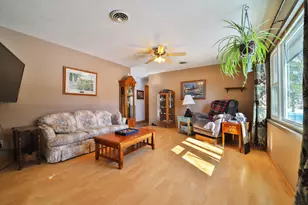 1511 8th St NE, Staples, MN 56479 - Photo 11