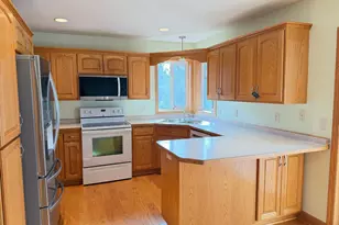 38634 Henna Cir, North Branch, MN 55056 - Photo 9