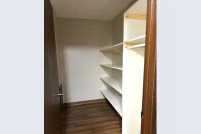 1418 Black Oak Avenue #105, Montevideo, MN 56265 - Photo 9