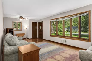 3719 Baillif Pl, Bloomington, MN 55431 - Photo 9