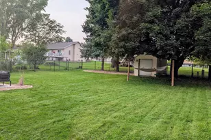 1117 Eastgate Rd, Albert Lea, MN 56007 - Photo 9