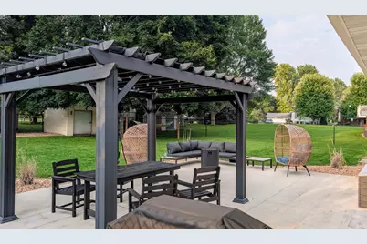 1117 Eastgate Road, Albert Lea, MN 56007 - Photo 7