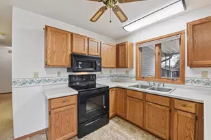 304 Spruce Dr, Woodville, WI 54028 - Photo 7