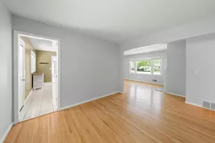 9230 Portland Ave S, Bloomington, MN 55420 - Photo 17