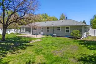 9230 Portland Ave S, Bloomington, MN 55420 - Photo 11