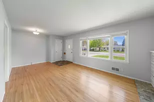 9230 Portland Ave S, Bloomington, MN 55420 - Photo 15