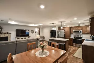 306 11th Street N, Goodhue, MN 55027 - Photo 5