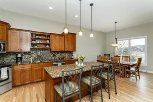 3915 Berkshire Rd SW, Rochester, MN 55902 - Photo 7