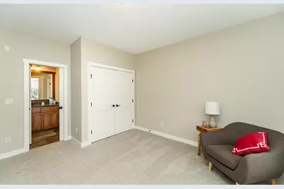 3915 Berkshire Road SW, Rochester, MN 55902 - Photo 13