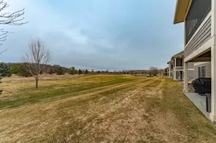 3915 Berkshire Rd SW, Rochester, MN 55902 - Photo 29