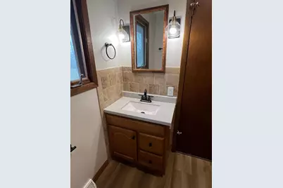 703 S 3rd Street, Ellendale, MN 56026 - Photo 11