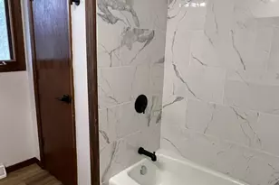 703 S 3rd St, Ellendale, MN 56026 - Photo 17