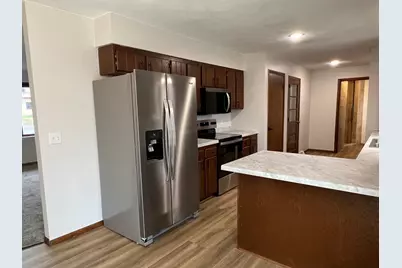 703 S 3rd Street, Ellendale, MN 56026 - Photo 9