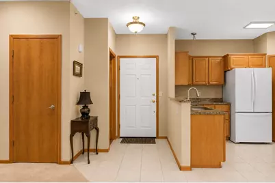 5985 Rowland Road #302, Minnetonka, MN 55343 - Photo 3