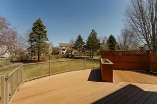 2827 Oakview Dr NE, Rochester, MN 55906 - Photo 43