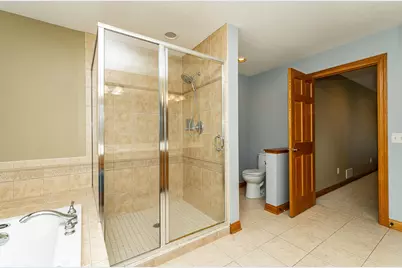 2827 Oakview Drive NE, Rochester, MN 55906 - Photo 25