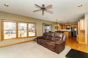 2827 Oakview Dr NE, Rochester, MN 55906 - Photo 11
