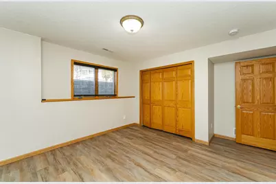2827 Oakview Drive NE, Rochester, MN 55906 - Photo 35