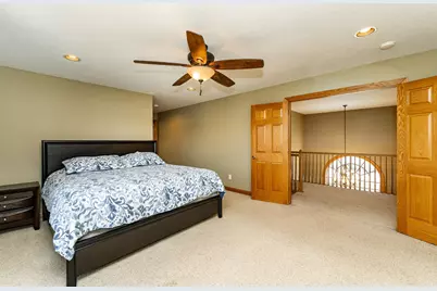 2827 Oakview Drive NE, Rochester, MN 55906 - Photo 23