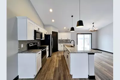 641 3rd Street E, Gaylord, MN 55334 - Photo 3