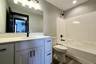 641 Third St E, Gaylord, MN 55334 - Photo 15