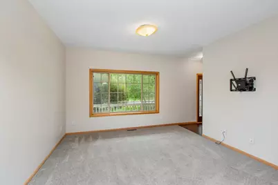 19925 English Court, Farmington, MN 55024 - Photo 7