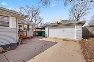 8206 Aldrich Ave S, Bloomington, MN 55420 - Photo 25