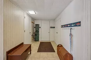 2639 Cedar Crest Rd E, Minnetonka, MN 55305 - Photo 29