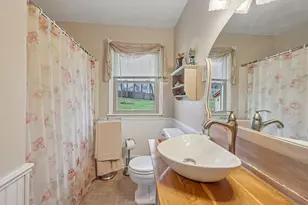 2639 Cedar Crest Rd E, Minnetonka, MN 55305 - Photo 19