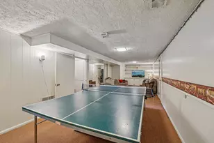 2639 Cedar Crest Rd E, Minnetonka, MN 55305 - Photo 35