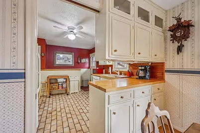 2639 Cedar Crest Road E, Minnetonka, MN 55305 - Photo 15