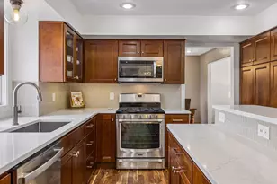 15320 96th Pl N, Maple Grove, MN 55369 - Photo 9