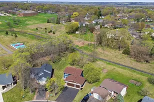 1917 Heritage Dr, Shakopee, MN 55379 - Photo 29