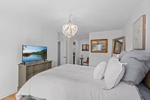 207 Galtier Pl, Shoreview, MN 55126 - Photo 21