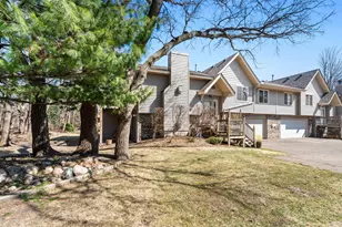 207 Galtier Pl, Shoreview, MN 55126 - Photo 3