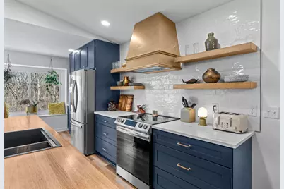 207 Galtier Place, Shoreview, MN 55126 - Photo 5