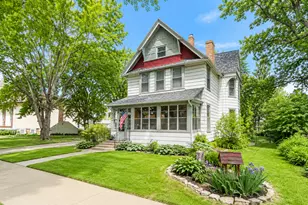 2193 1st St, White Bear Lake, MN 55110 - Photo 3