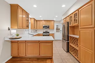 453 Pascal St S, Saint Paul, MN 55105 - Photo 1