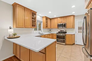453 Pascal St S, Saint Paul, MN 55105 - Photo 9