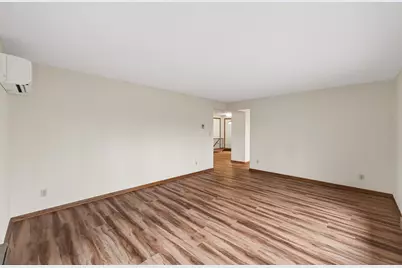 433 7th Street S, Hudson, WI 54016 - Photo 9