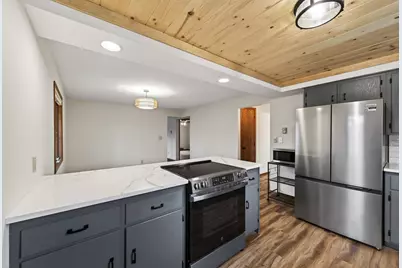 433 7th Street S, Hudson, WI 54016 - Photo 3