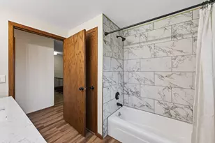 433 7th St S, Hudson, WI 54016 - Photo 11